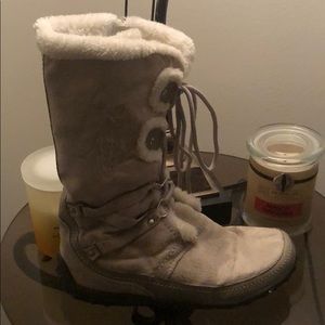 Ralph Lauren clay colored faux suede boots 👢.